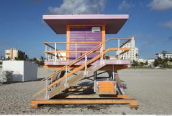 Photo Textures of Lifeguard Kiosk